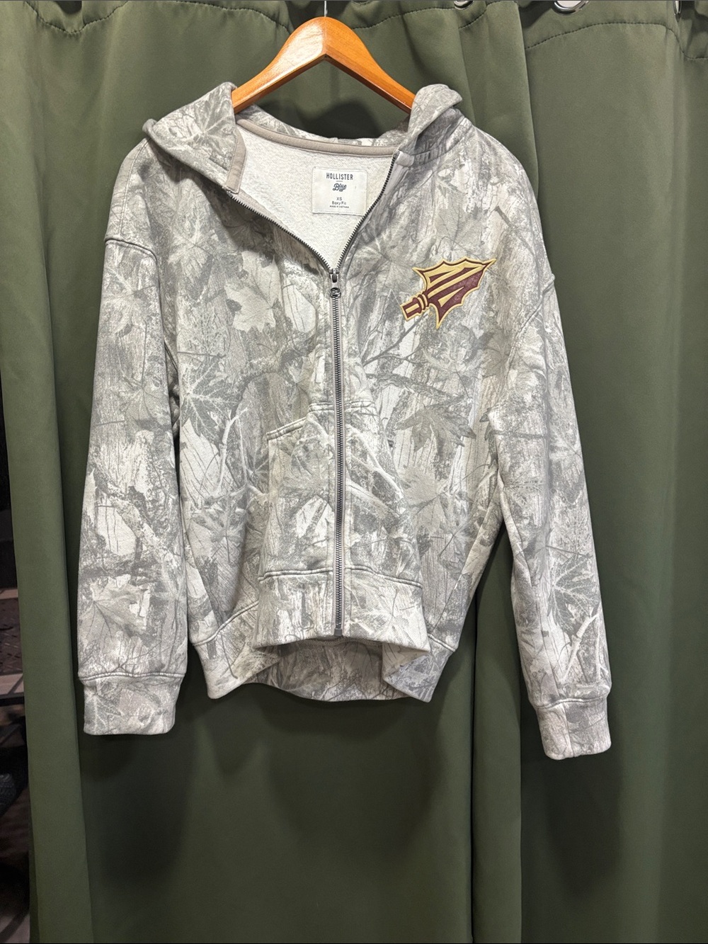 Hollister Boxy Zip-Up Florida State University Seminoles Graphic Hoodie